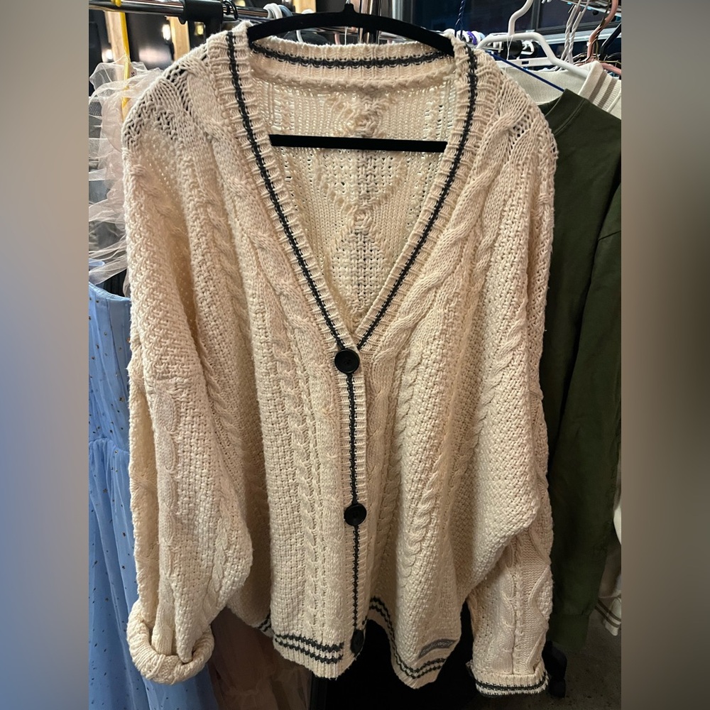 Taylor Swift Official Folklore Cardigan 3XL/4XL